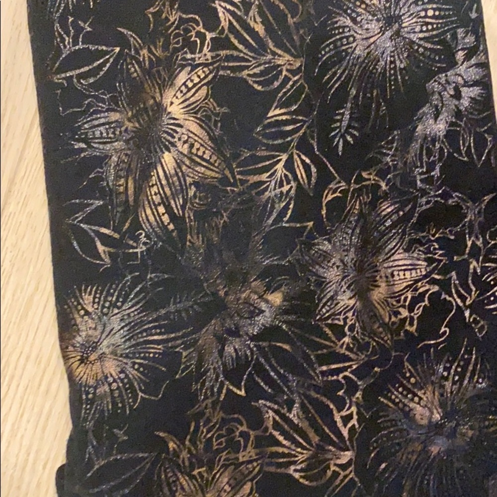 Metallic patterned leggings - Picture 2 of 4